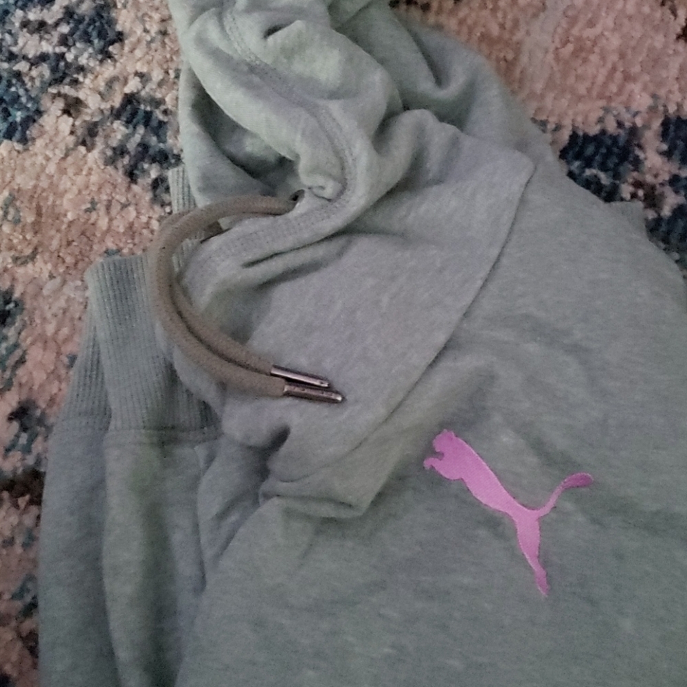 Hooded sweatshirt